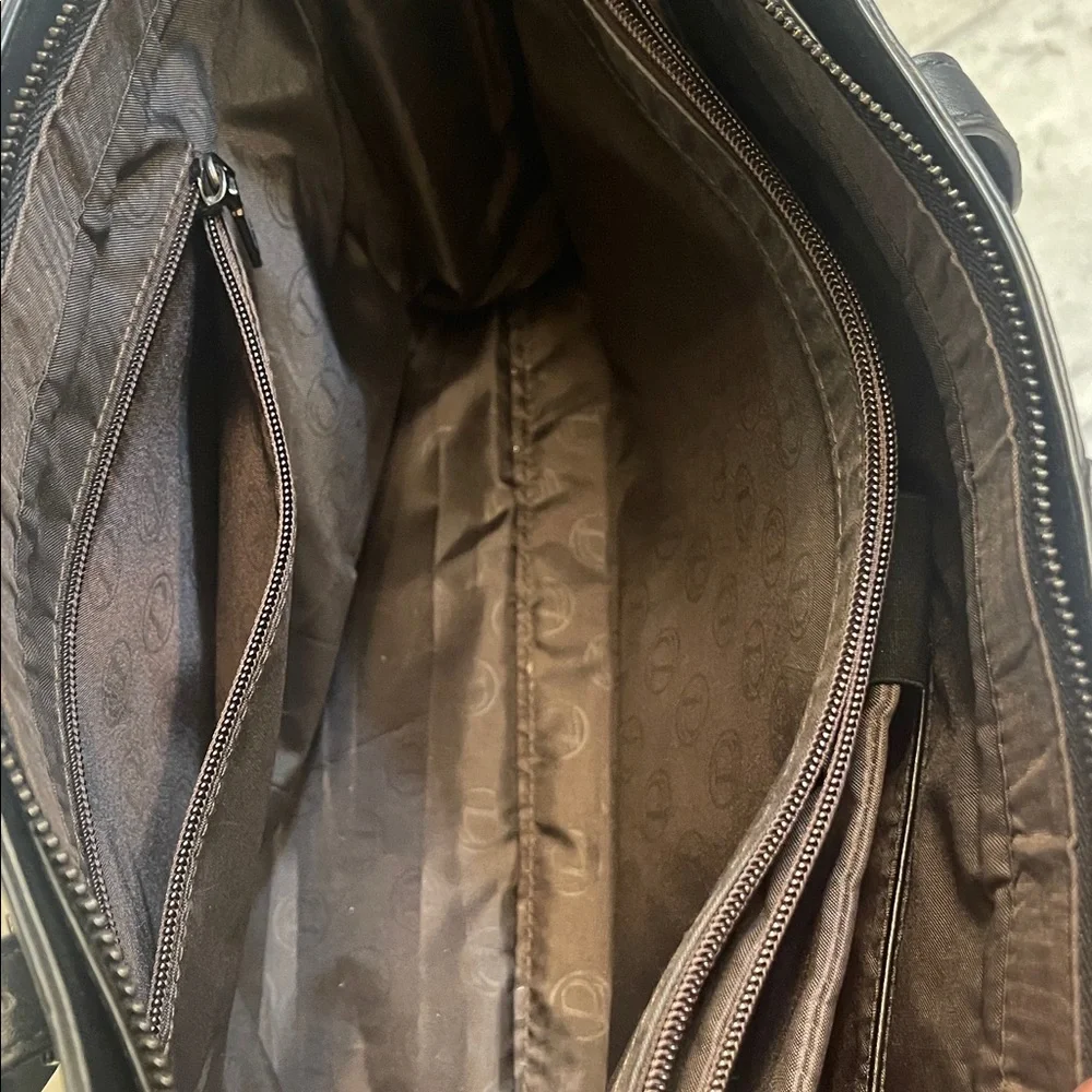 Women's Black Laptop Tote Bag